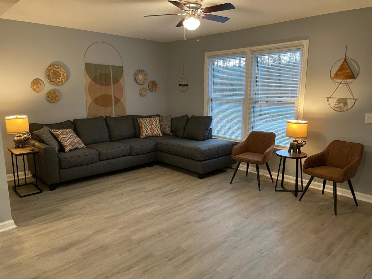 Remodeled Cottage With Sunroom Manchester Exteriör bild